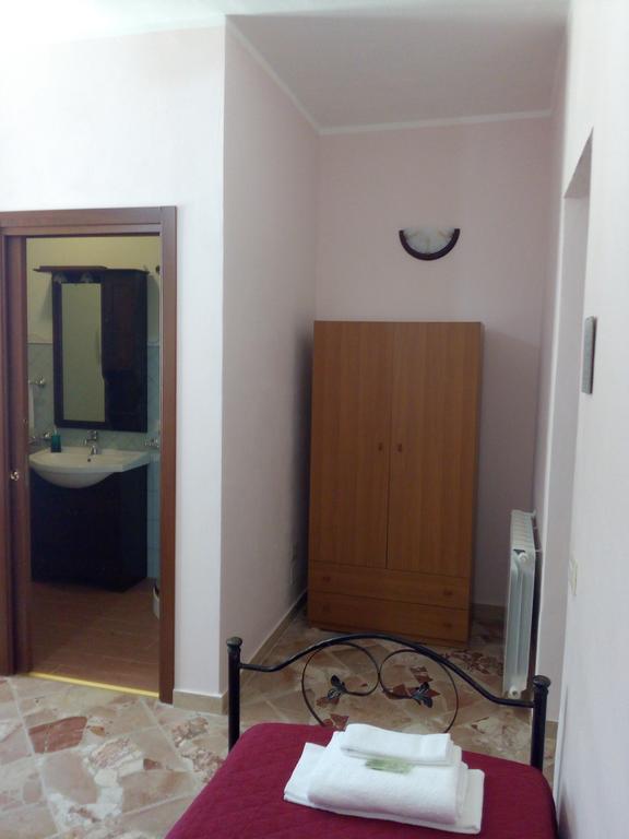 B&B Terra Del Sole San Leone Exterior photo